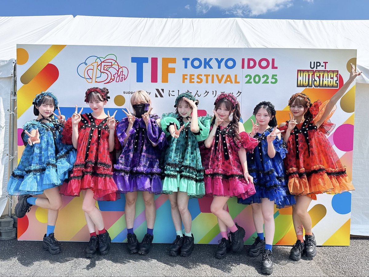 candytune840's tweet photo. 👈今年
👉去年
どちらもかわいい♡
#きゃんちゅー https://t.co/HVAAkAMfvt