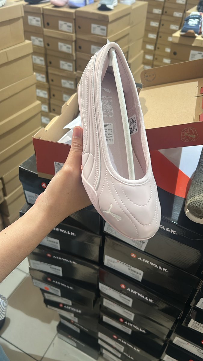 claudiaytr30's tweet photo. OPEN JASTIP SPORTS STATION BUY 1 get 1🥰

harganya 1.000.000 get 2 yaa, bisa aku cariin barengan ya dan banyak brand lainnya dan model lainnya🥰 #buy1get1 #openjastip #jastip #sportstation 

https://t.co/mtdZs7dHXG https://t.co/IwApgB3R6P