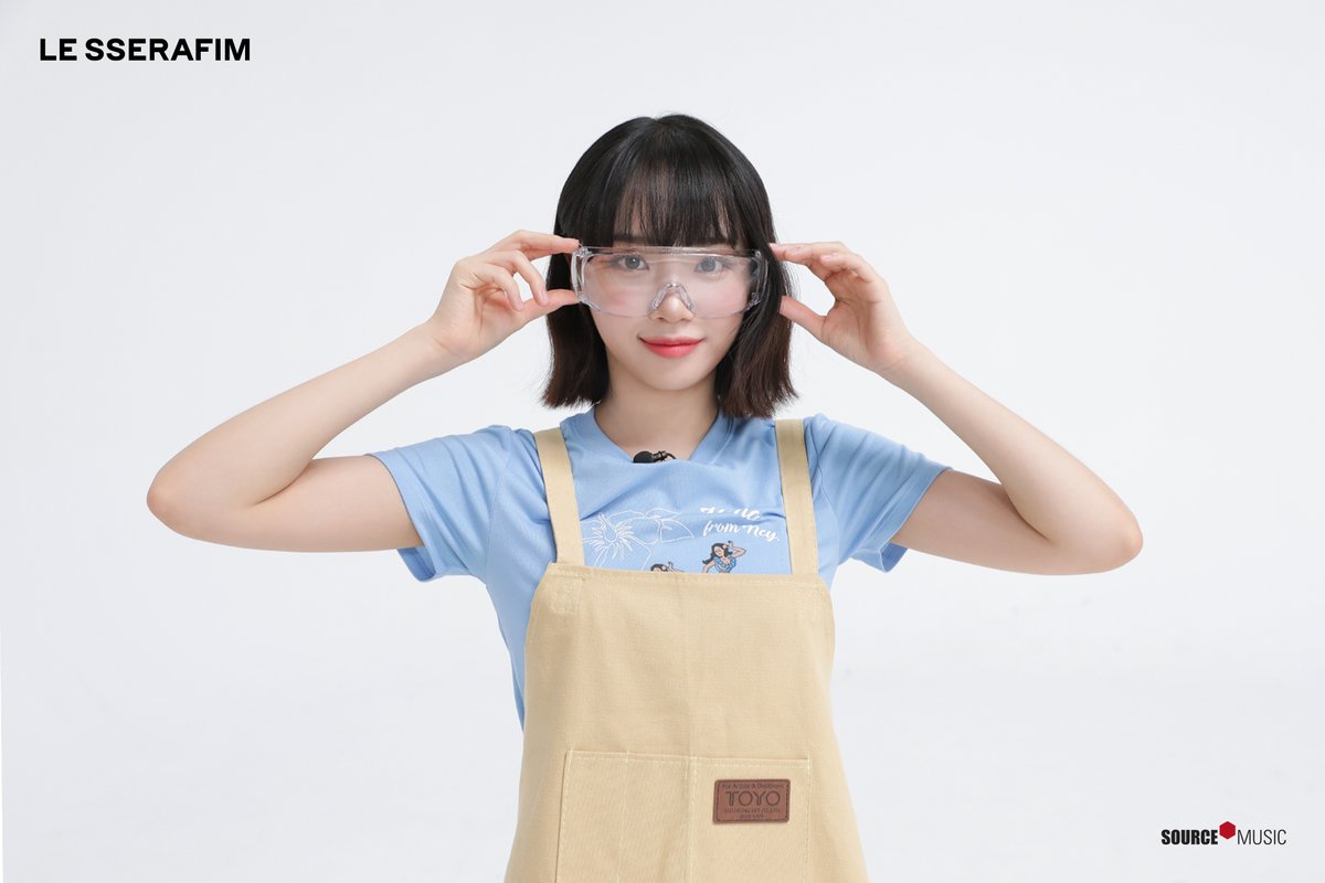 Wood_0803's tweet photo. May today be as lovely as Chaewon herself.

TIME TO CELEBRATE
CHAEWON
#TimeToChaelebrate
#여름의인트로_김채원 https://t.co/08IKiLQagT