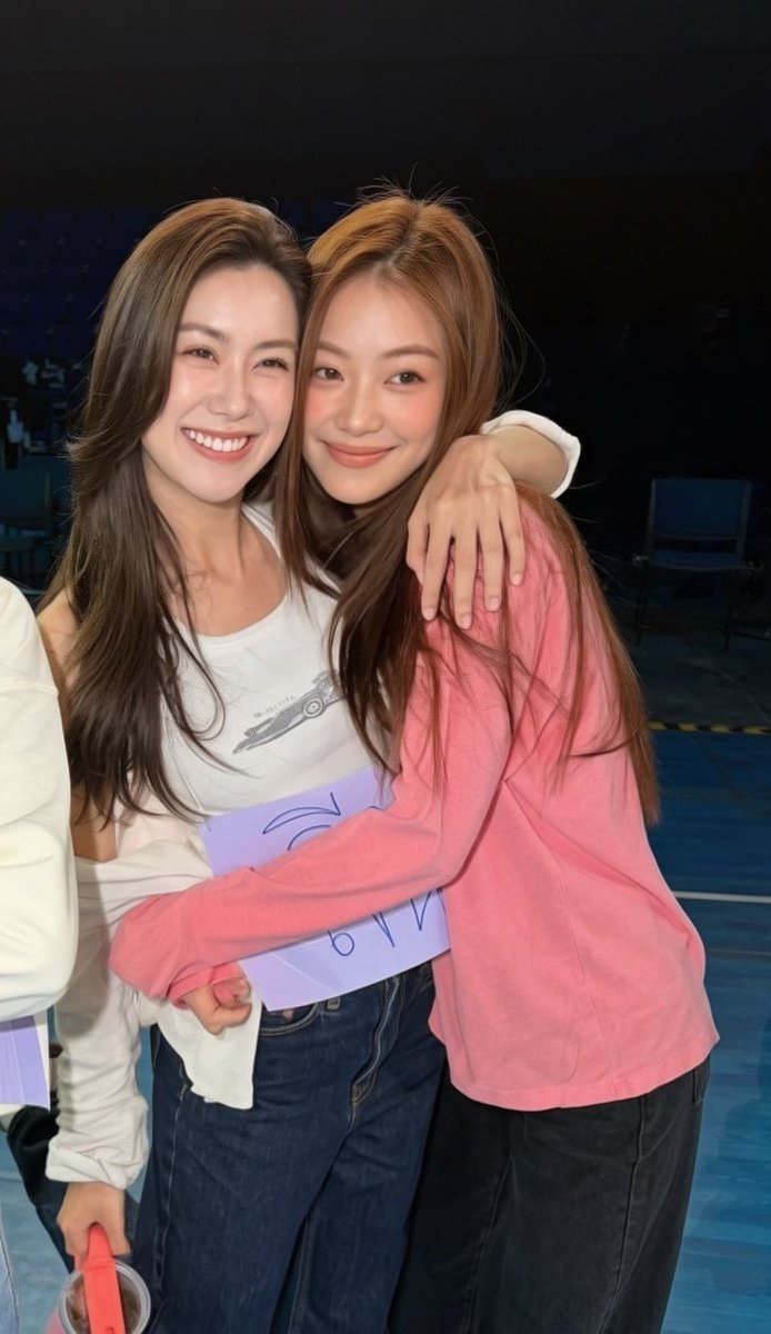 Patamm1's tweet photo. ไอ่ที่โหวตๆกันมา ไม่จำเป็นอีกต่อไป ตัวติดหนึบกันขนาดนี้

 #ลีน่าหมิว #LenaMiu https://t.co/ZzPboSc4Z2