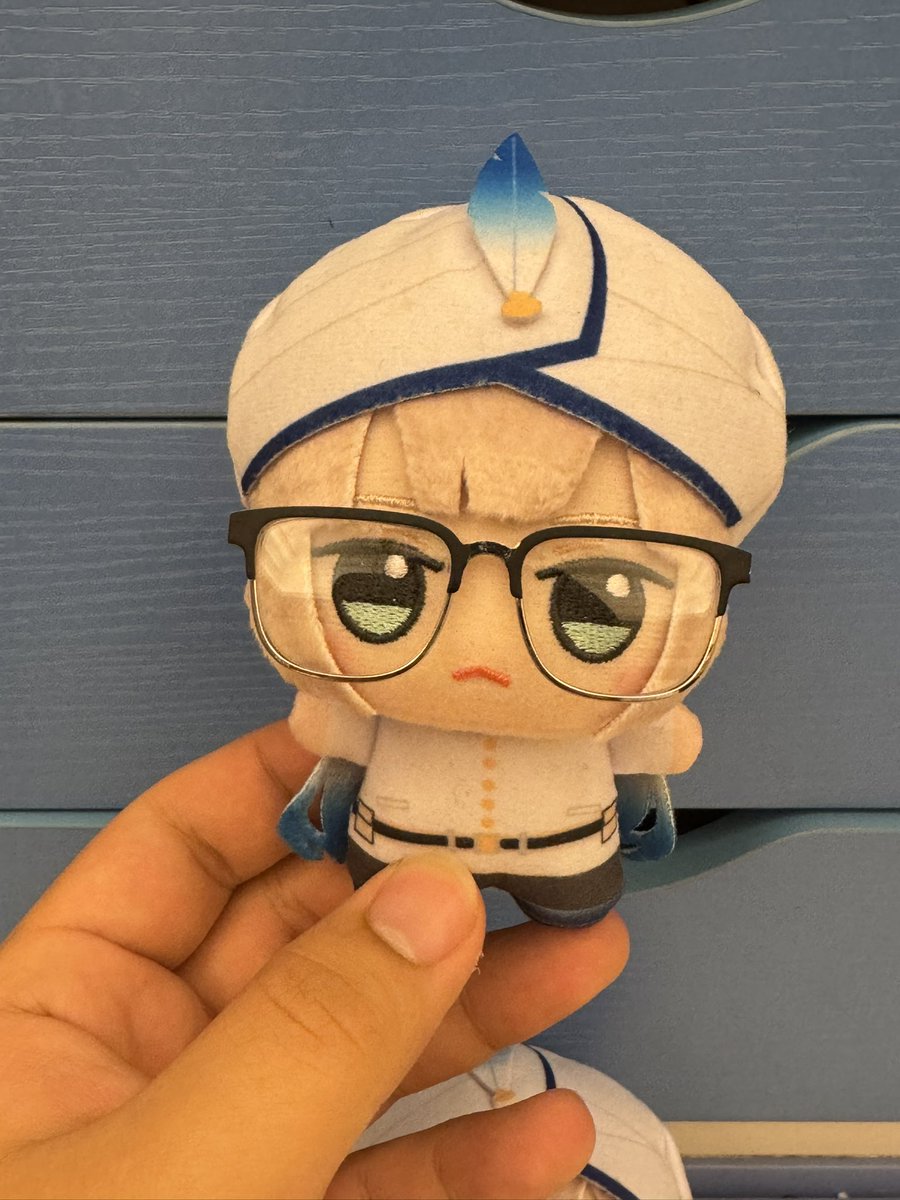 Mars_Han1026's tweet photo. 钱包空空，但一直在给小船换衣服
！？萌萌？！
#fgo #ネモ https://t.co/8oXgdffWOU