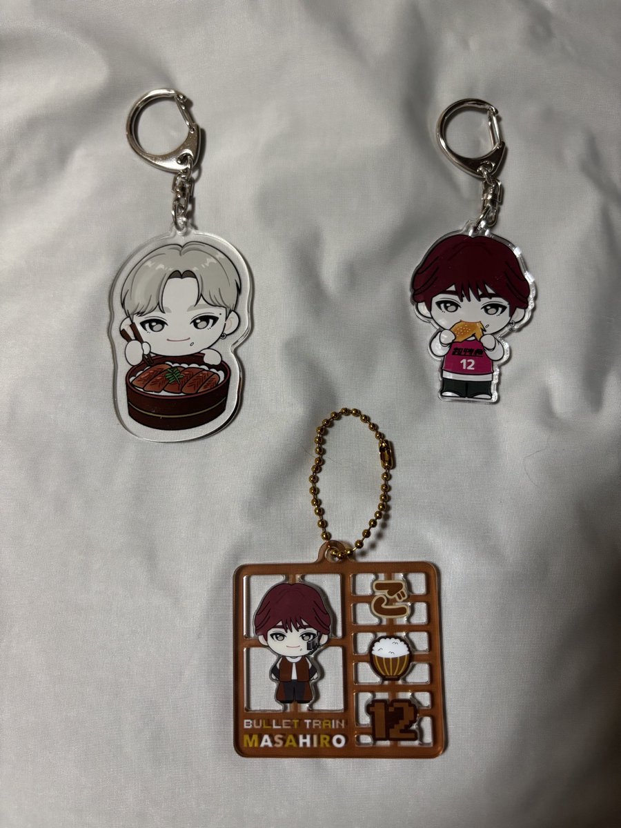 310pi_chan's tweet photo. 超特急グッズ　買取

譲    マサヒロ　シューヤ
求　買取

8/9 Kアリーナにて買取できる方お願いします！❤️‍🔥

#超特急交換
#超特急
#超特急_REAL
#超特急_EVE
#超特急_ESCORT https://t.co/6l04x4ZqO2