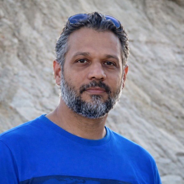 n_roettgen's tweet photo. #NavidIrani wurde im Iran festgenommen, weil er einer religiösen Minderheit angehört. Er ist weiterhin ohne Prozess & Zugang zu einem Rechtsanwalt in Haft. Navid hat als Dokumentarfotograf besondere Momente eingefangen. Einige Werke möchte ich heute zeigen, um Aufmerksamkeit für Navid zu schaffen, die ihn schützt!