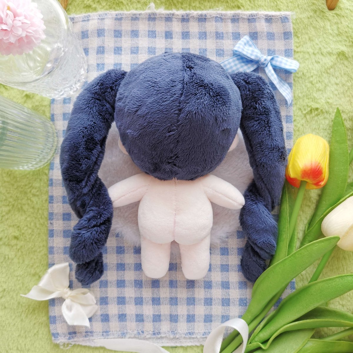 EvaCustom's tweet photo. ふんわりとしたツインテールに、大きなピンク色の瞳がきらきら輝く15cmのぬいちゃん🎀🩷
ころんとした小さなサイズに、元気いっぱいの表情がぴったりで、見ているだけで自然と笑顔になってしまいます。ふわふわのツインテールは存在感たっぷりで、どの角度から見てもとびきりキュート✨
手のひらにちょこんと乗るサイズ感だから、おでかけにもぬい撮りにも大活躍。毎日そばに置いておきたくなる、とびきり愛らしい子です💕
#20cmスタンダード型-刷花兔毛 
++++++++++++++++++++++++++
写真をもとにカスタマイズ棉人形🥰
無料で人形をデザインします!
https://t.co/gVeZ5RmBDJ

#かわいい #ぬいぐるみ  #推し活 #コットンドール #手作りドール #オーダーメイドドール #ハンドメイドドール