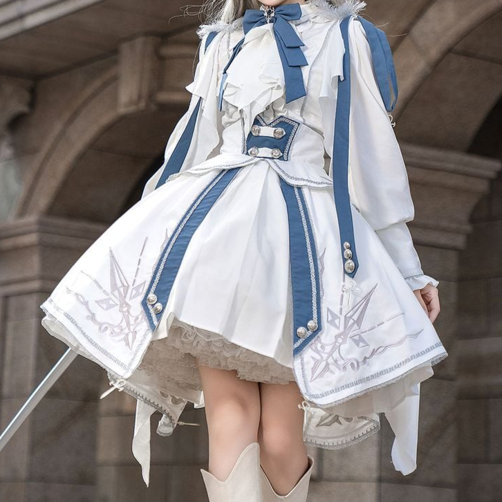Maidens_Reve's tweet photo. ブルーｘホワイトナイト軍服ロリータセットアップ♡ https://t.co/Azvhe7U7LV
