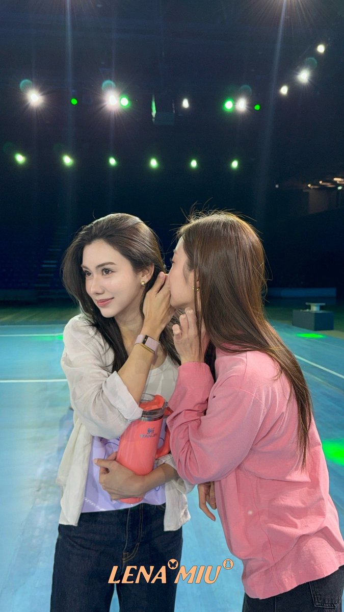 theboss_Natasha's tweet photo. มิอุๆๆๆๆ แม่เอิ้นได้ยินบ่ มิอุแม่เอิ้นๆๆๆๆ มาเมื่อยแท้ข่อยขาหร่อยเบิ่ดๆๆๆ

#LenaMiu #ลีน่าหมิว
#GirlsCup2026
#GirlsCupPresentedbyมาม่า https://t.co/P9E5YOV8m0