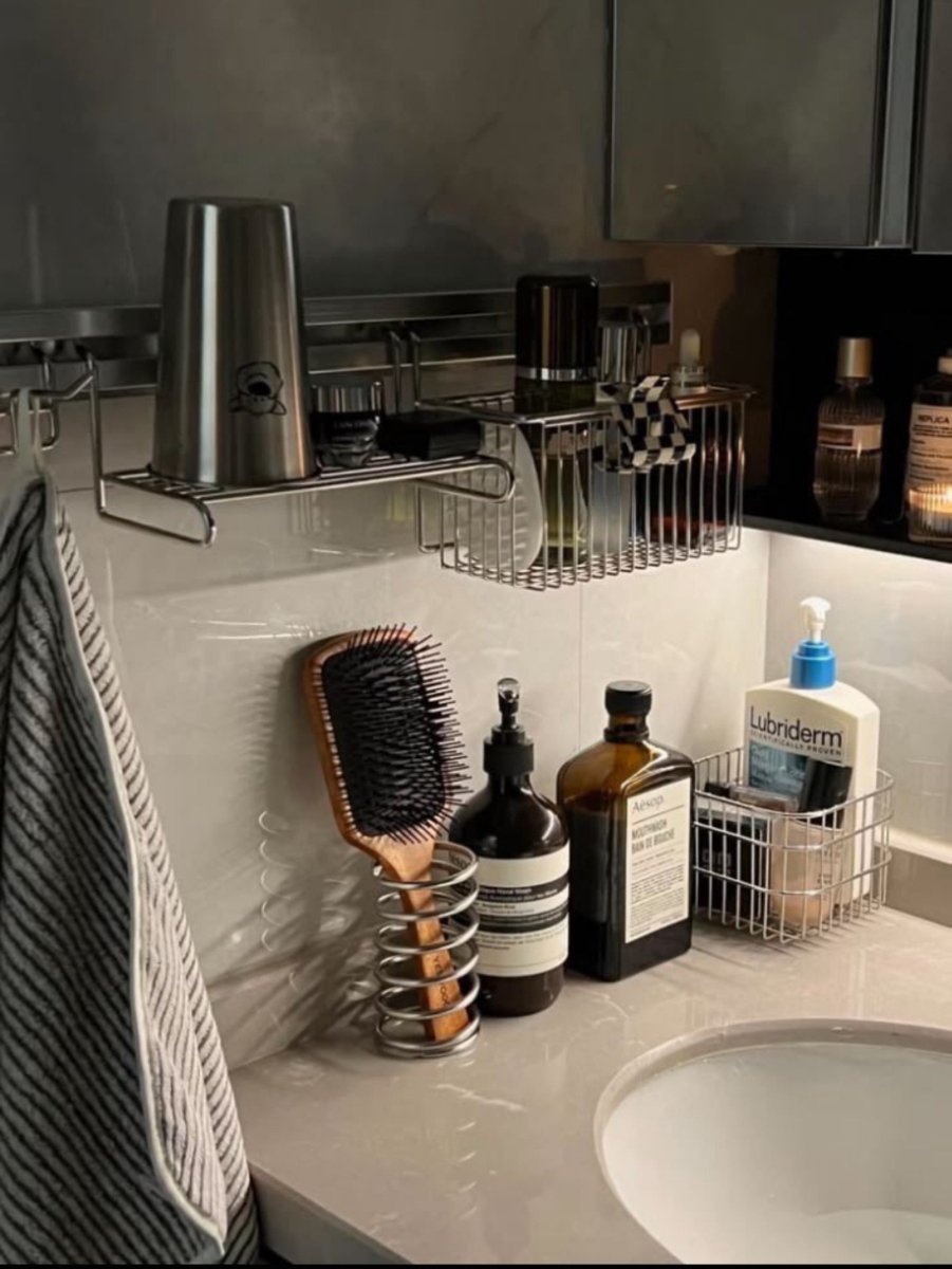 cornersandlight's tweet photo. The Type Home Decor &amp; Interior I Need https://t.co/op5vRBl4Bi