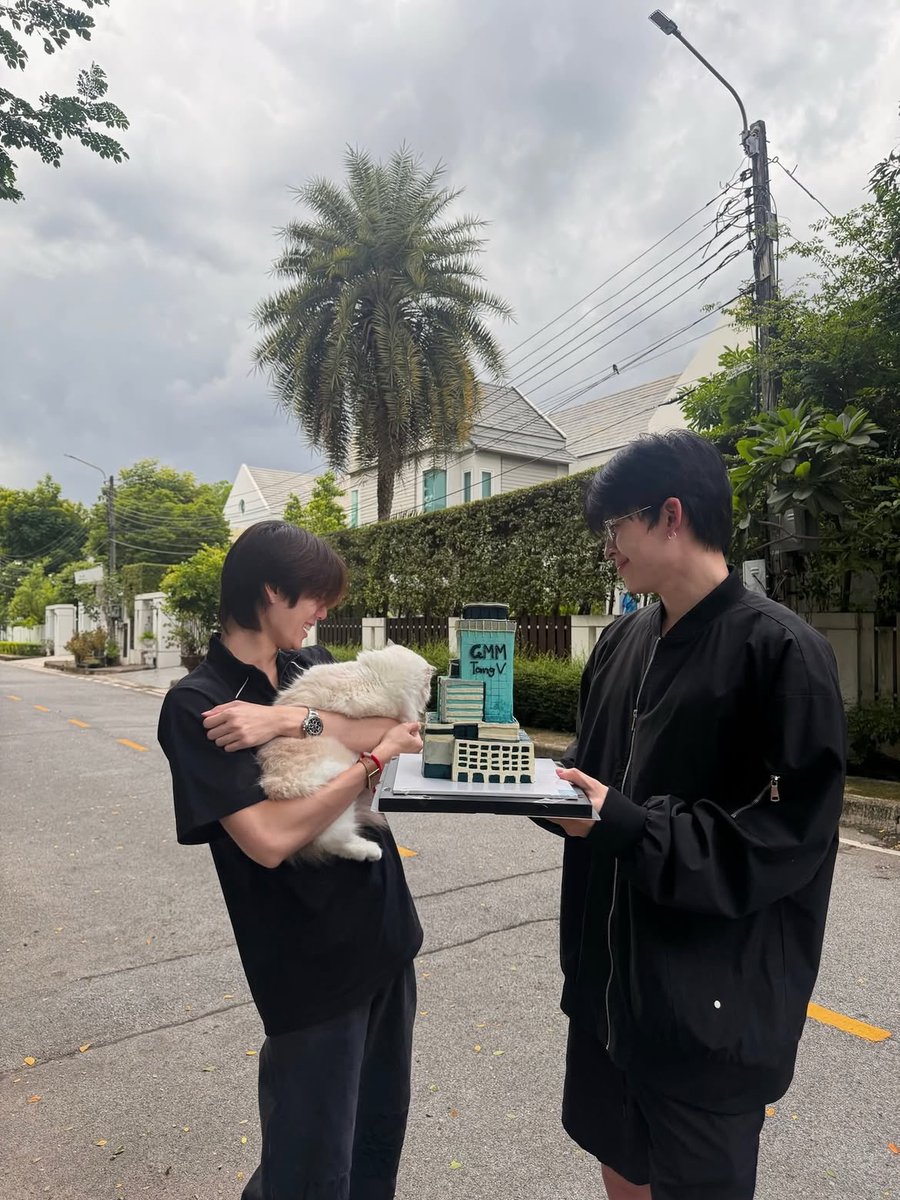 makemeproud17's tweet photo. ก็ไม่แปลกใจนะถ้าปอนด์จะง้อ จะเปย์ จะหึง จะรักเดียวใจเดียว https://t.co/grVO8DOy9y