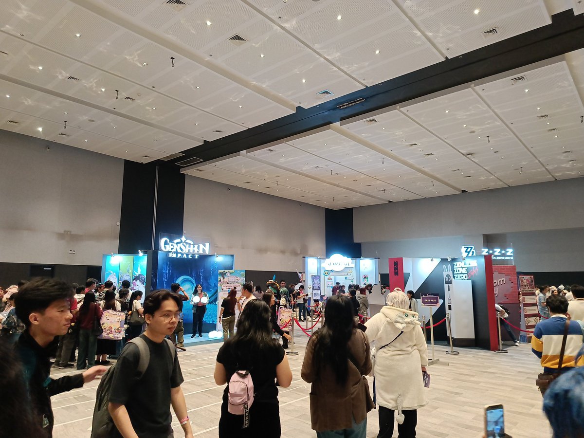 TheBlockyCat's tweet photo. We are back once again in HoYo FEST!

Currently at the HoYo FEST 2026 located in SPACE, One Ayala, July 31, 2026!

#HoYoFEST2026 https://t.co/CUS70Wu0ie
