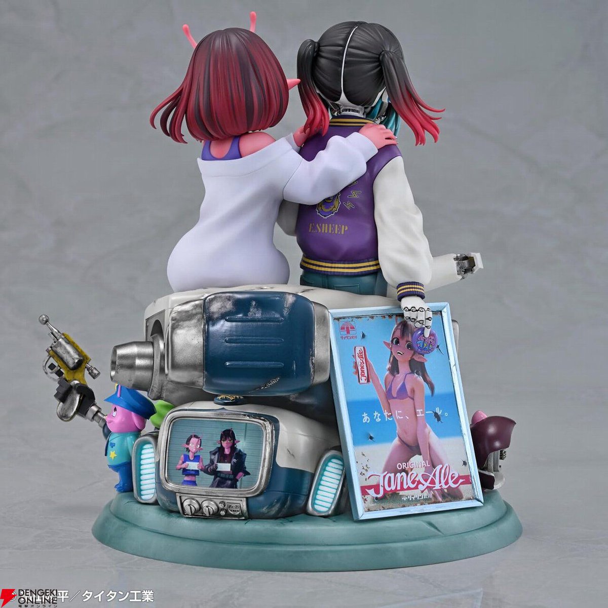 dengekionline's tweet photo. 『銀河特急 ミルキー☆サブウェイ』新作フィギュアの作り込みがすごい
https://t.co/O0JLerjb8W

寄り添うチハル＆マキナ、O.T.A.M.やポッピーくんが配された台座など世界観が凝縮。
見どころたっぷり、ファンも大満足の仕上がりです

#ミルキーサブウェイ https://t.co/Rq7UHEvYfL