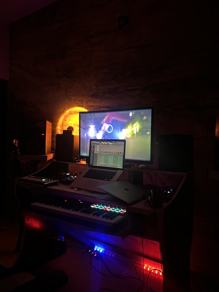iam49beatz_ tweet picture