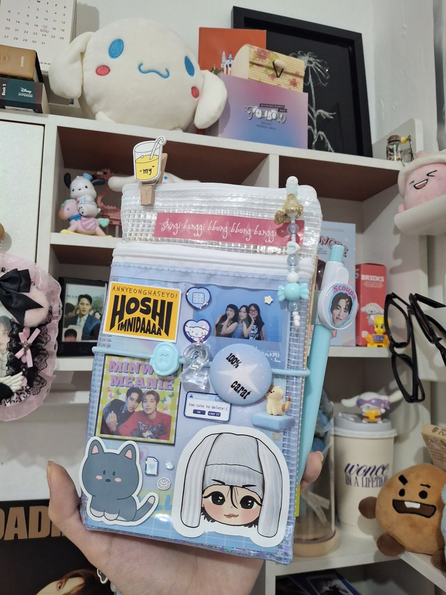 _aizyvs's tweet photo. here's the final look of my journal☆ https://t.co/aelHGIK5vj