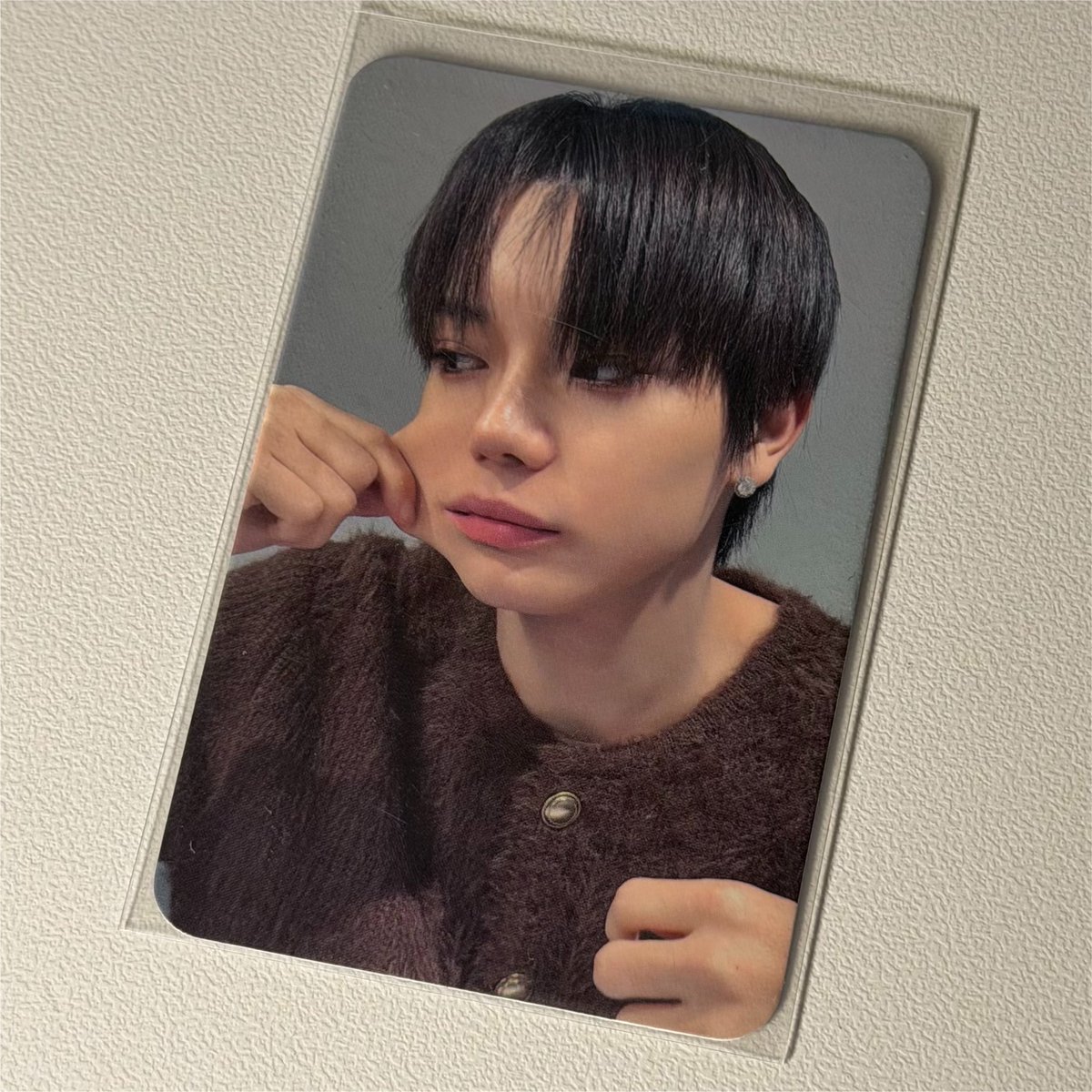 pcselll1's tweet photo. 롱샷 포카 양도

2.0

오율 김률 루이 우진 ohyul ryul woojin louis  unopened wts sell pc poca 포카 album photocard 위버스 magazine 4shoville 앨범 머플러 믹테 매거진 트레이닝데이 포쇼 목도리 응원봉 쇼케이스 showcase 역조공 https://t.co/xKiPHf02e1