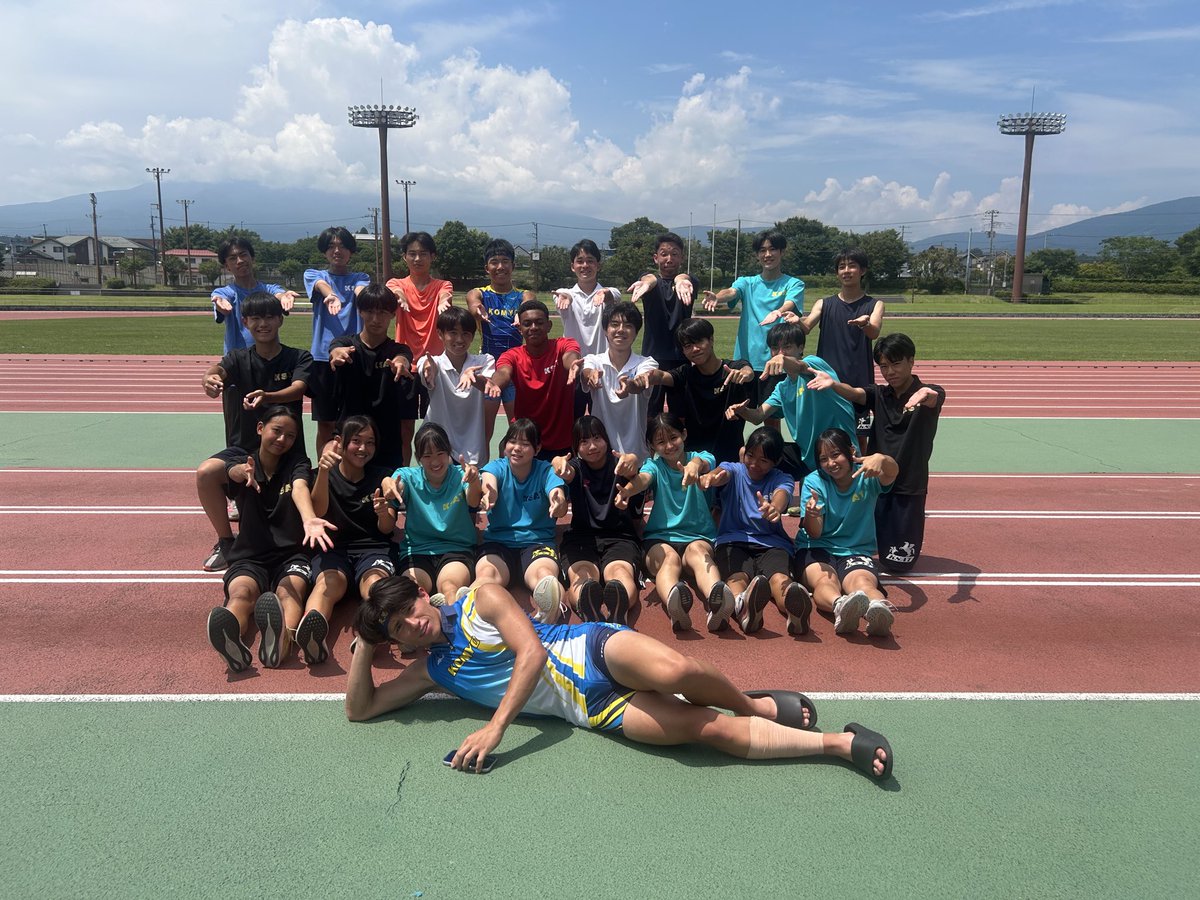 ksatno1's tweet photo. 合宿全日程が終了しました
選手たちはこの三日間で大きく成長できました
送り出していただいた保護者の皆様ありがとうございました
また合同で合宿をさせていただいた関東学院中高様、関東学院六浦中高様ありがとうございました
記録でお返しできるようこれからも頑張ります
#光明相模原
#KSAT https://t.co/6KqQa521Ul
