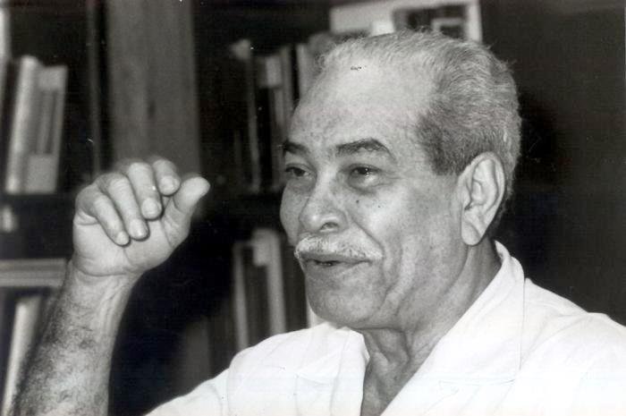 MonzonMidalis's tweet photo. Aniversario 118 del nacimiento  de Blas Roca Calderío, ejemplo de desinterés, firmeza y lealtad. #CubaViveEnSuHistoria #ANAPCuba #MatancerosEnVictoria https://t.co/oMYSO46Nhh
