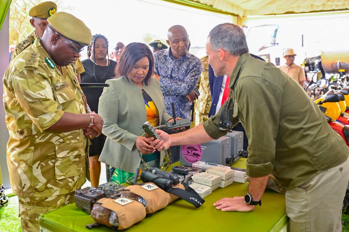 rebecca_miano's tweet photo. Today in the heart of the Tsavo National Park~ Kenya’s largest protected ecosystem spanning over 42,000 square kilometers, I joined  the global  community to commemorate World Ranger Day 2026 under the theme "Rangers: Guardians of a Changing World." 

Tsavo is a natural powerhouse, home to nearly 40% of Kenya’s total elephant population, the famous black rhinos of Ngulia Sanctuary, and irreplaceable megafauna. Kenya stands in profound awe of the extraordinary rangers who patrol this vast landscape daily. 

As we celebrate their courage, we also bow  in solemn remembrance of the brave heroes who have made the ultimate sacrifice, and we honor those who bear the physical and emotional scars of defending our land. 

To every single ranger serving across our national parks, reserves, and marine protected areas: Kenya salutes your patriotism and steadfast devotion.
@KWSKenya
#WorldRangerDay
#TunzaMaliYako