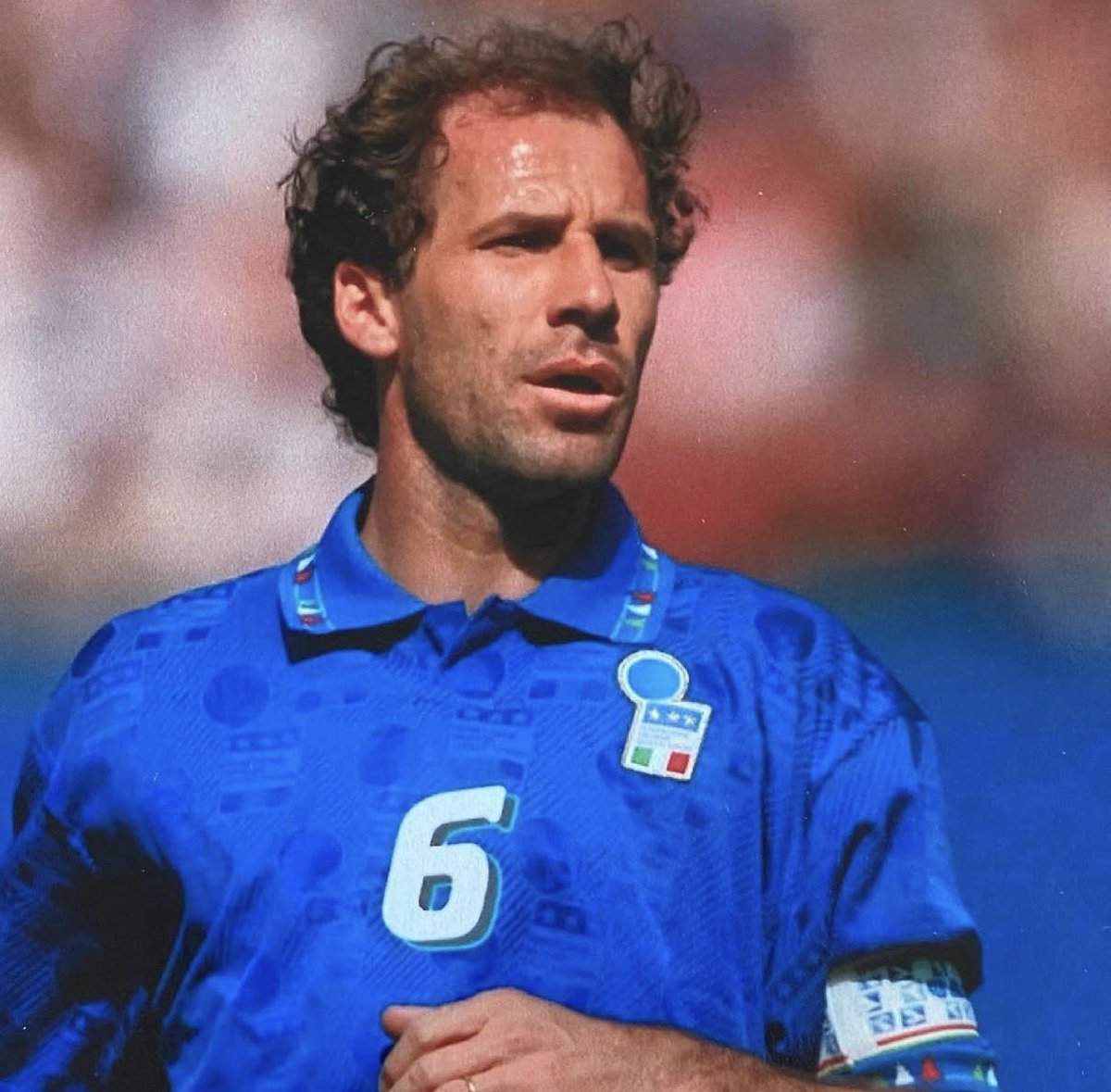 AbdulAziz_Jamal's tweet photo. Legend 

#baresi https://t.co/uWtbp5UhLD