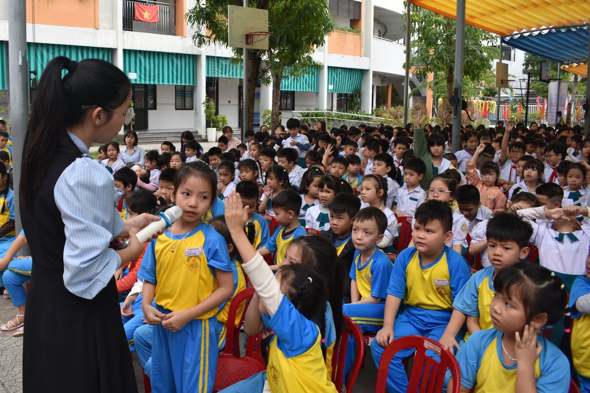 OrphanVoice's tweet photo. Every year, Orphan Voice partners enable our staff to reach thousands of children, teaching them how to protect themselves from the evil of trafficking.

Thank you, Orphan Voice partners, for protecting these children! https://t.co/wg1qb9xFS1