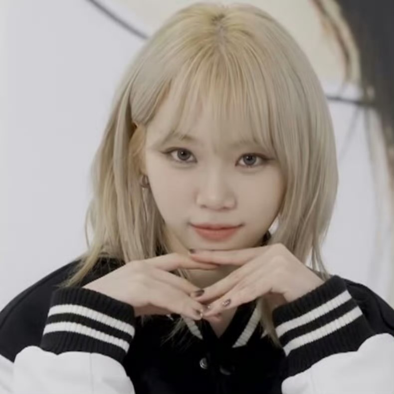 yy444c's tweet photo. The world is brighter with your stages. Wishing good health and endless happiness to Chaewon.

TIME TO CELEBRATE CHAEWON
#TimeToChaelebrate
#여름의인트로_김채원 https://t.co/XJrIPQmalU