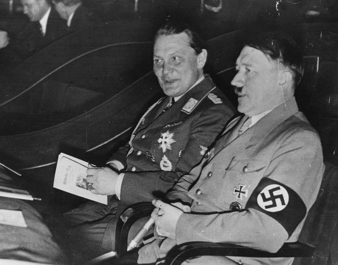 mariobianchi18's tweet photo. Il #31luglio 1941 #HermannGoering autorizza il gen. delle SS Reinhard Heydrich ad iniziare i preparativi per la “completa soluzione del problema ebraico”. Tre lager, creati esclusivamente per l’eliminazione di massa, verranno costruiti in Polonia: Belzec, Sobibor e Treblinka. https://t.co/bsHRvjgdOy