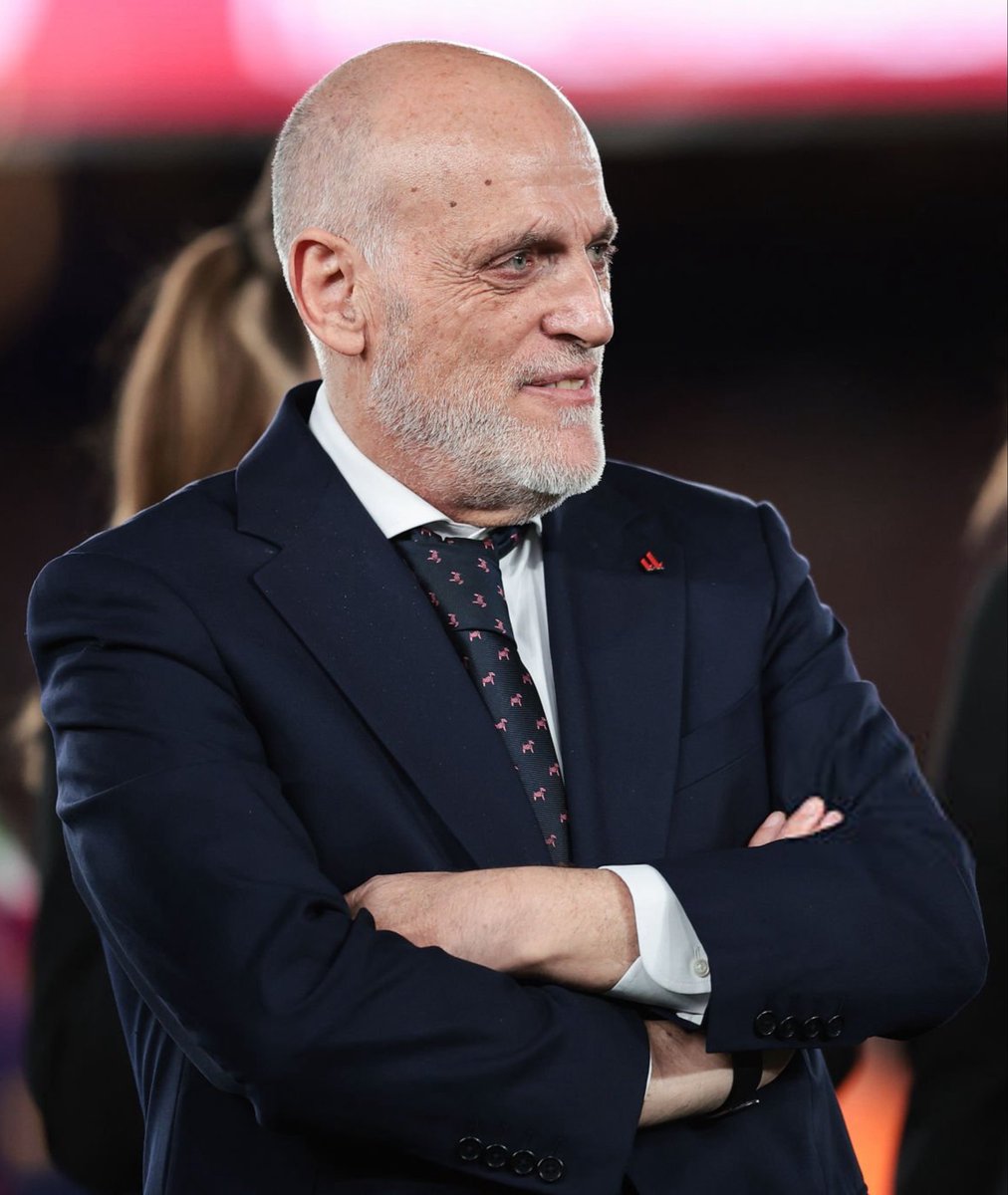 ActuFoot_'s tweet photo. 🚨 AUCUNE SANCTION CONTRE JAVIER TEBAS 🇪🇸 N’A ÉTÉ PRONONCÉE ! ⚖️❌

Le TAD a décidé de mettre fin au dossier.

Le président de la Liga était accusé d’avoir divulgué des informations confidentielles concernant les économies du FC Barcelone.

🗞️ @iusport https://t.co/fDbewsAglh
