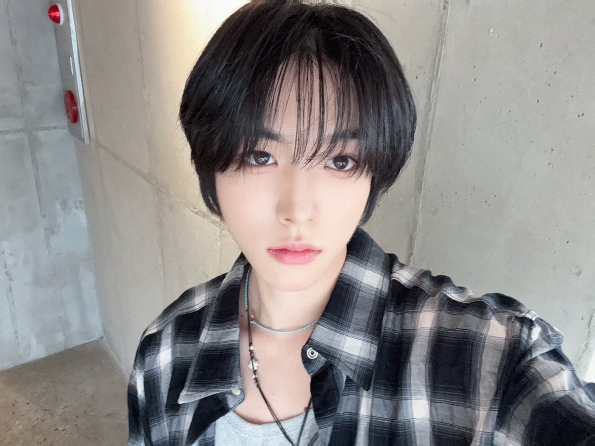 KEYVITUP_inkode's tweet photo. [#세나] 

👟💫

#SENA
#KEYVITUP #KVP #키빗업 https://t.co/5IhEcBPNb0