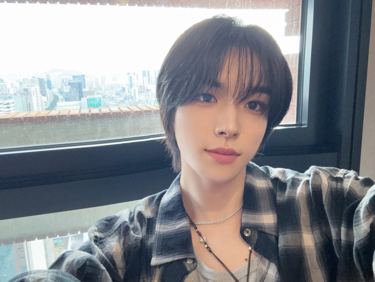 KEYVITUP_inkode's tweet photo. [#세나] 

👟💫

#SENA
#KEYVITUP #KVP #키빗업 https://t.co/5IhEcBPNb0