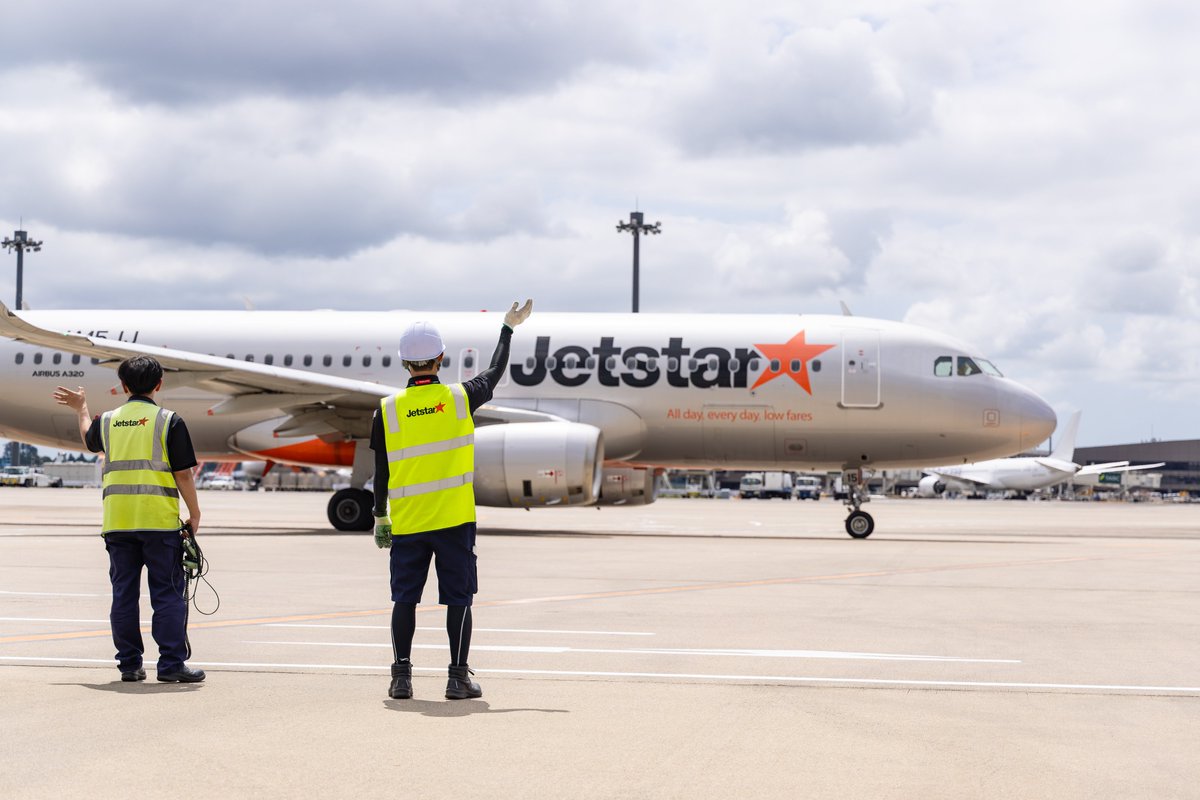 Jetstar_Japan's tweet photo. ／
普段は入れない空港の現場へ✈
ジェットスター・ジャパン5DAYS
インターンシップ募集
＼

航空業界やジェットスター・ジャパンの仕事を深く知ることができる
夏編(2日間)＋冬編(3日間) 計5日間のプログラム🌟
※両方への参加が必須

応募締め切り：8月21日(金)13時

👉詳細 https://t.co/mHga7liTmj https://t.co/LVKehReqm9