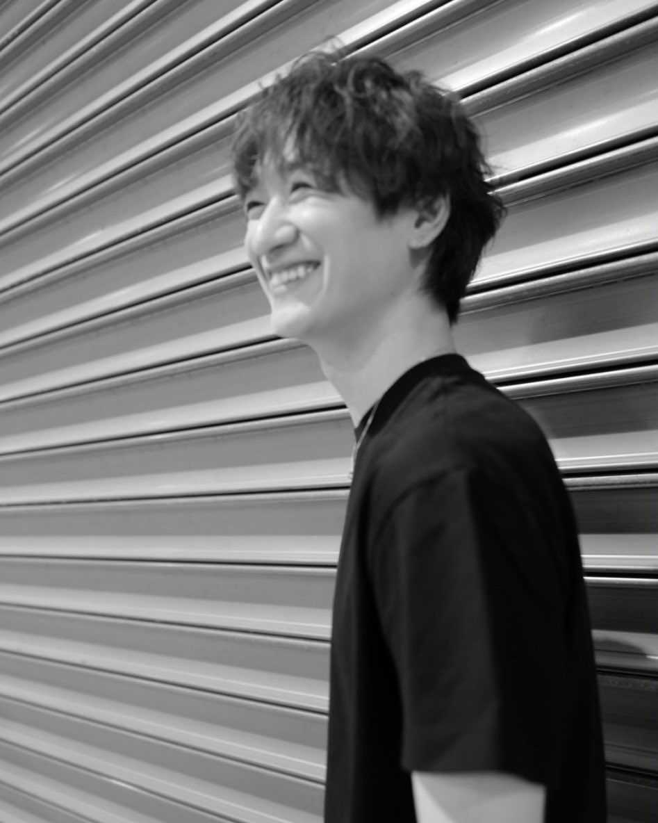 lvmytx's tweet photo. ⬅️玉森さんが撮った宮田くん
千賀さんが撮った宮田くん➡️ https://t.co/Iagwe04MeP