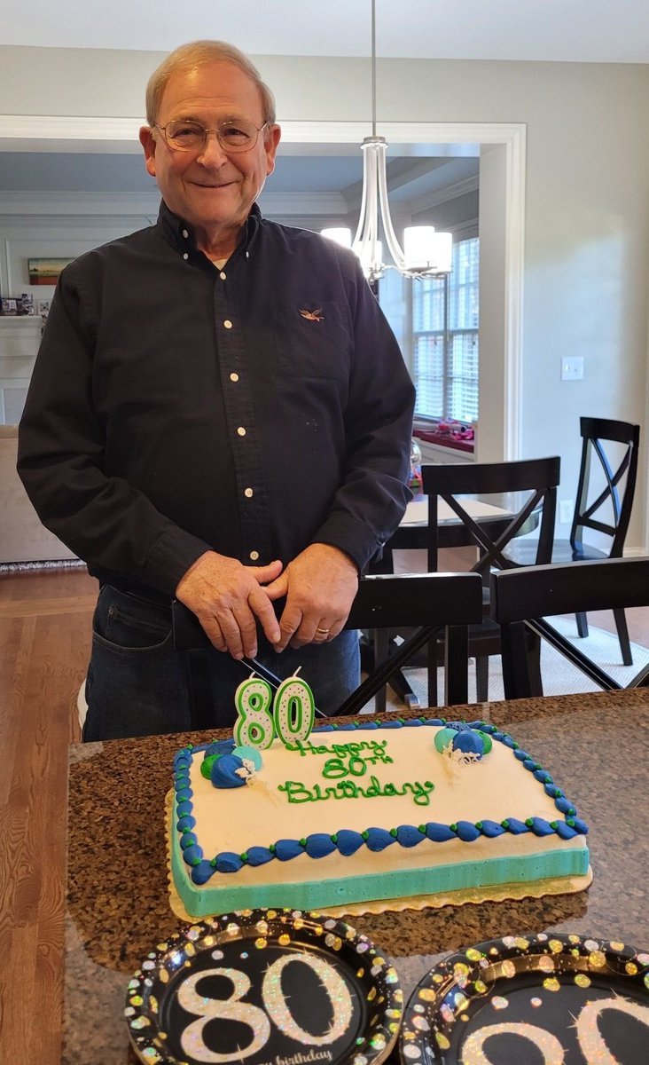 rapunzel07's tweet photo. Happy 80th birthday to me. 🎉 
Everyone wish me well. https://t.co/bhI7QkjSvr