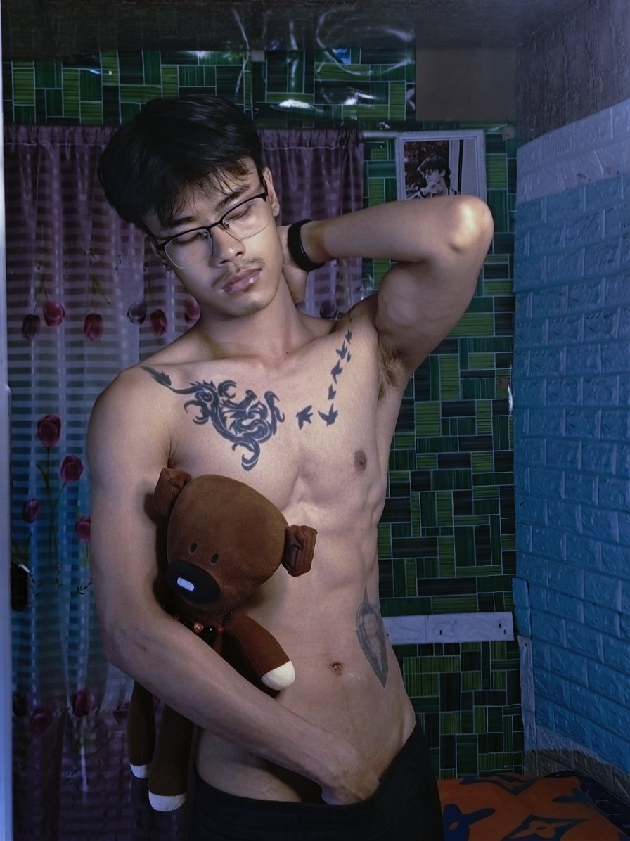 Nay1976Aung's tweet photo. 🐻🐻🐻 https://t.co/GRJNX3Z1xy