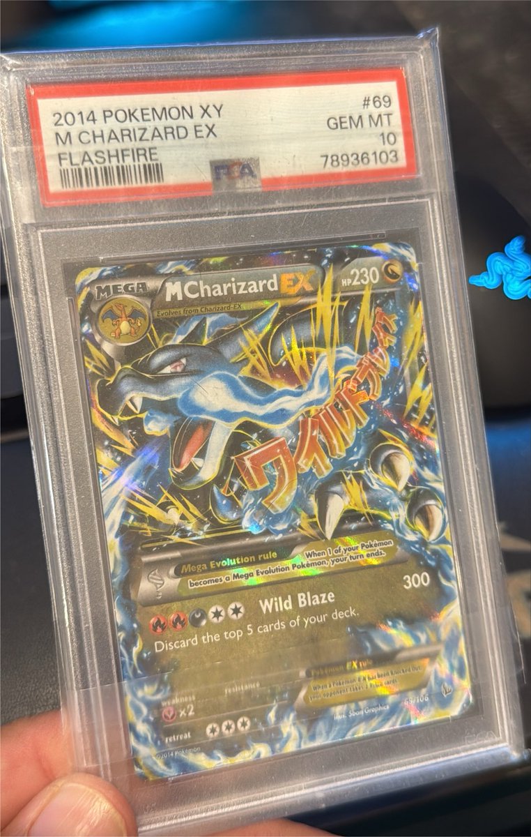 PokemanzW's tweet photo. Looking to move this bad boy 

Last sold on eBay $2,200 

Take mine for $2,100

Shipped in a box 

Vouches pinned

Retweets appreciated 😁🫶🏽 https://t.co/5tjG8nzy3o