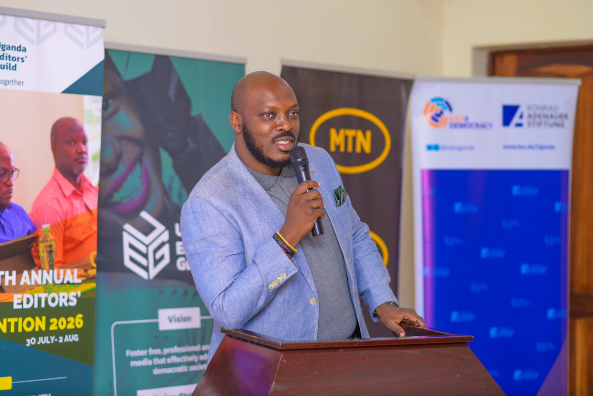 UgEditorsGuild's tweet photo. @JonnnieT manager governance and risk at @NITAUganda1  speaks about strategic and secure communication online.

#Day2 #EditingMatters #Journalism #MediaUg #UgandaMedia #Newsroom #FactChecking #EthicalJournalism #MediaInnovation #DigitalJournalism #Storytelling #PressFreedom https://t.co/tvEFXuNpLx