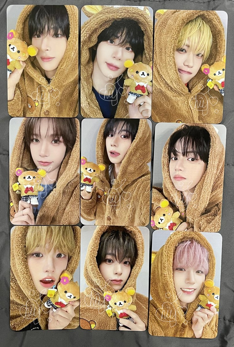 DhiyaKiki's tweet photo. aren’t they pretty and cute? 🥰 i’m glad i bought albums from muvve. the prettiest POB ever https://t.co/QipLUYJEpu
