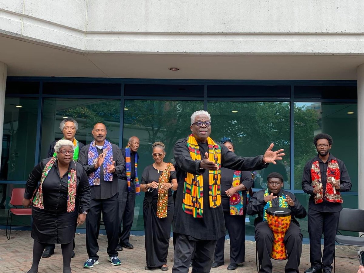 revelsdc's tweet photo. Happy birthday to Jubilee Voices, founded 16 years ago today! Members of this ensemble connect with audiences via the songs, stories, and traditions of the African American experience. Learn more at our website. Watch this space for more on their story! 

https://t.co/HbMp1gX7aV https://t.co/TZsUv0M8M2