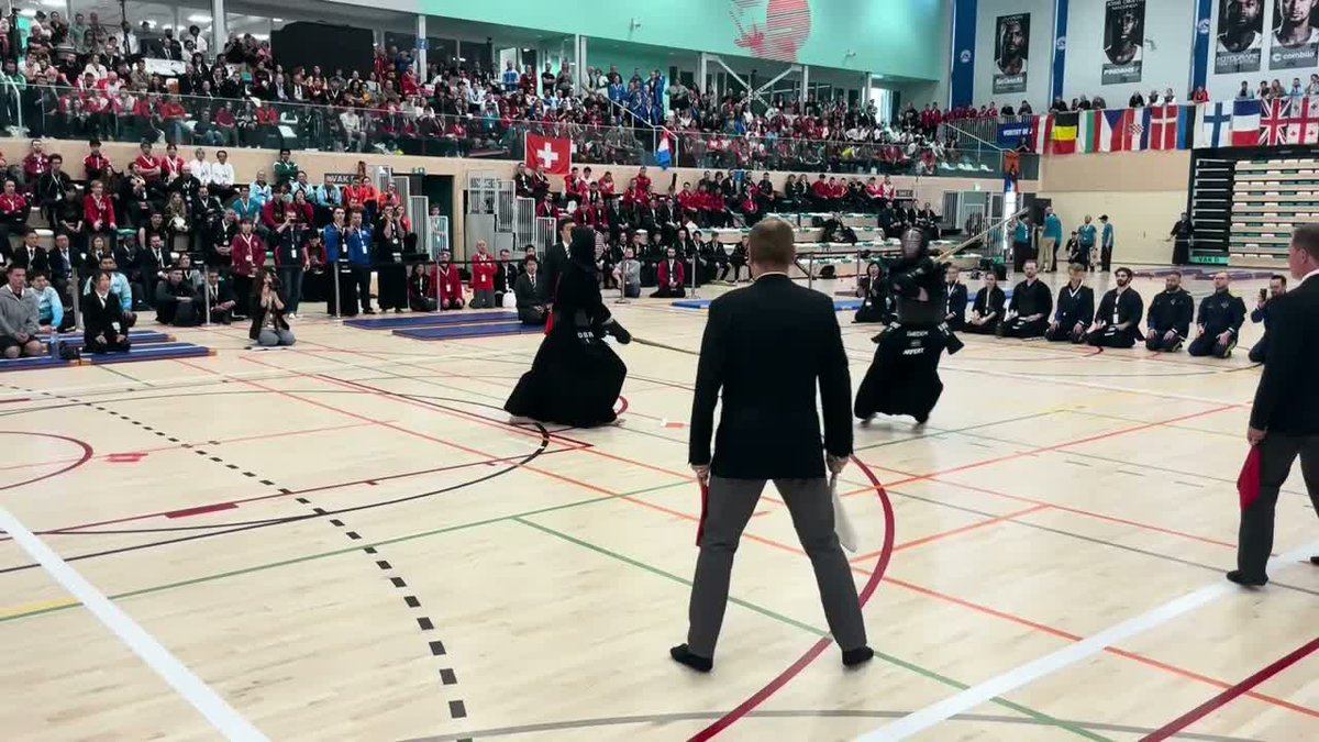 wushubolan's tweet photo. 2025 European Kendo Championships, men’s individual final.
In kendo, touching first is not enough. A valid ippon also requires accurate contact, correct shinai use, posture, spirit and zanshin.
European kendo is strong, but Japan still sets the standard.
#Kendo #剣道 #EKC https://t.co/clfBXJLgq4