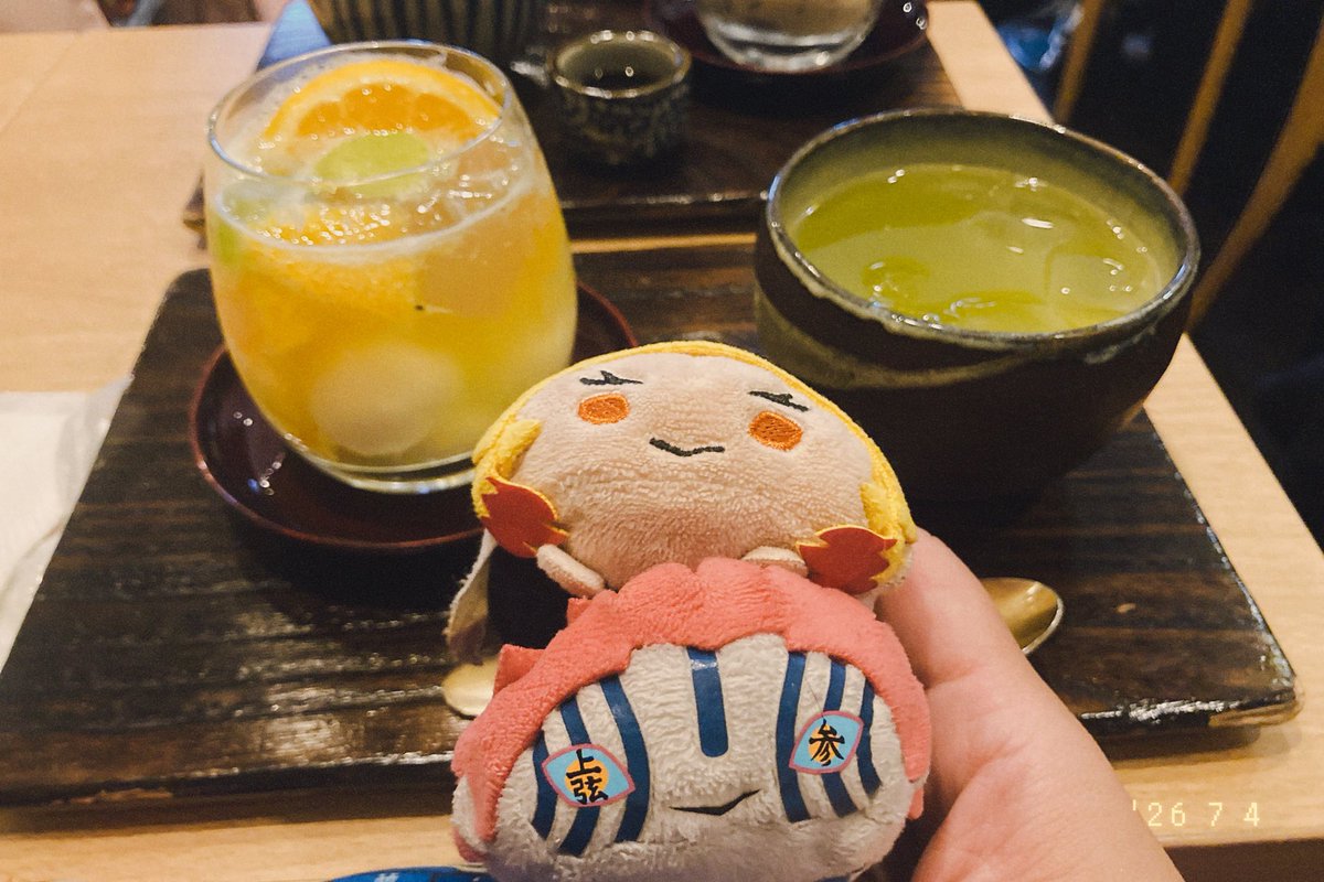 tade_km1016's tweet photo. シマメラが今月初旬か！としみじみ、今月のカメラロールを見ながら(いいもの食べてるな)とまたしみじみな7/31を迎えています。今日も暑いですね。
来月に入ったら原稿(10月大阪に向けて)を頑張らないとと思いつつ。本の内容は決まったので、夏休みの進捗に期待しつつぼちぼち行こうかと思います。 https://t.co/wP38E9Dtey