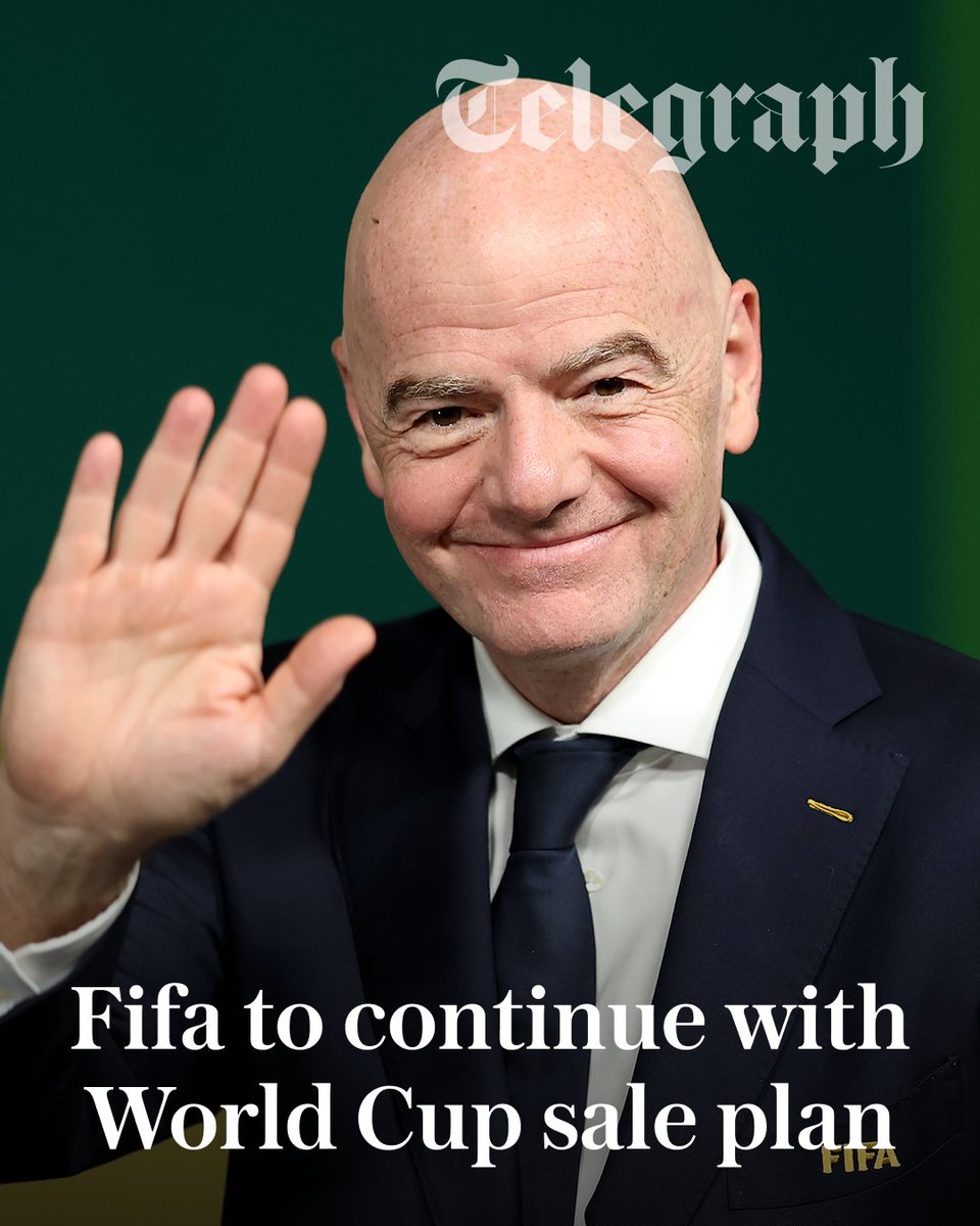 TeleFootball's tweet photo. 🚨 Fifa has refused to back down on its $15bn (£11bn) private investment plans and denied it is “selling football” after European nations launched a World Cup boycott.

Rejecting the backlash from England and other Uefa nations, the world governing body vowed to plough on with a consultation period.

@Tom_Morgs has more ⤵️
https://t.co/7qCilEkPcV