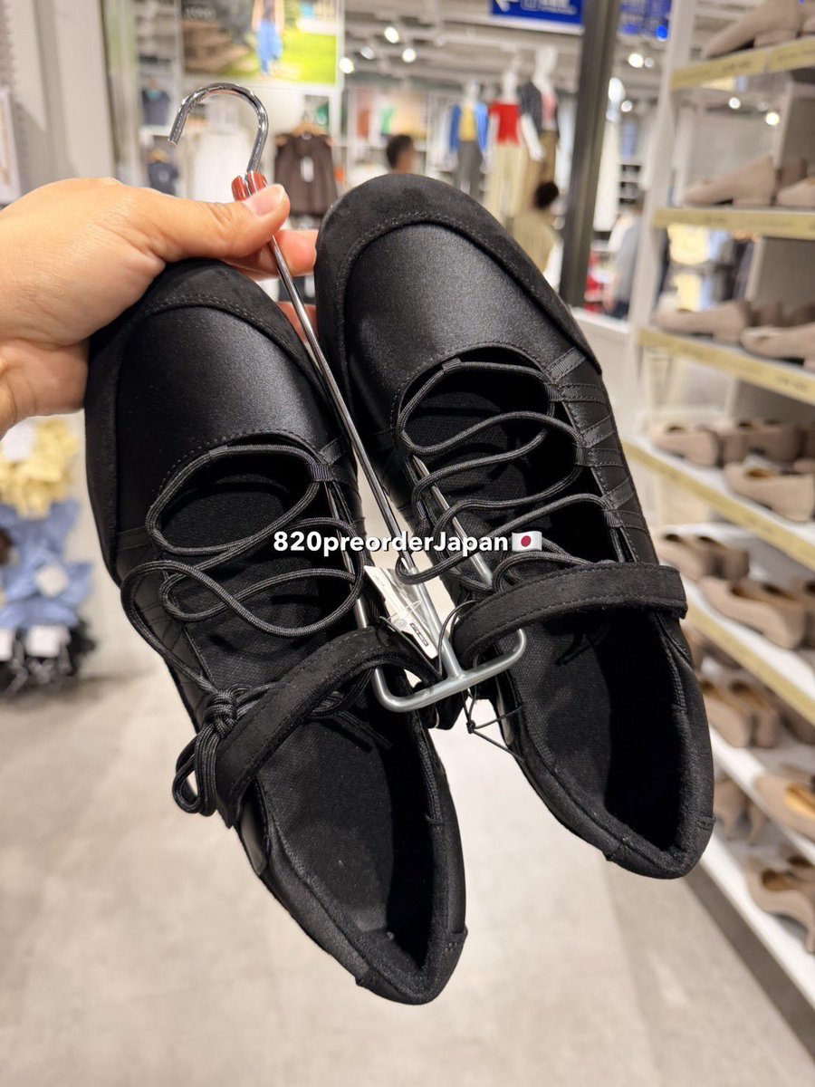 mamayrattana's tweet photo. รองเท้าLace-up ballet sneakers
แบรน GU ลดราคา
ลดเหลือคู่ละ 490.- เท่านั้นนะคะ
ปกติ 890.-
สอบถามทักDM
📌มีสีมีsize ตามนี้นะคะ📌
สีดำ S,M,L,XL
สีเงิน S,M,L,XL
#รับหิ้วญี่ปุ่น #GUJAPAN https://t.co/8urNZEUjMu