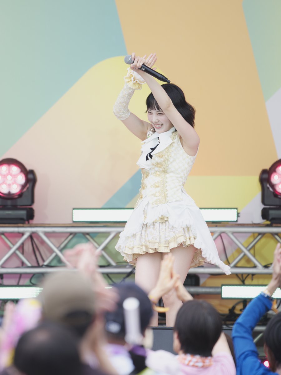 MIKAN_HENSHUBU's tweet photo. \⭐️TIF2026/
Juice=JuiceがHOT STAGEをさらに熱く！大きな一体感&amp;
熱唱

👇CHECK!!(10 Photos)
https://t.co/s9Ii0mCcKZ

#juicejuice https://t.co/63hs6hmf9A