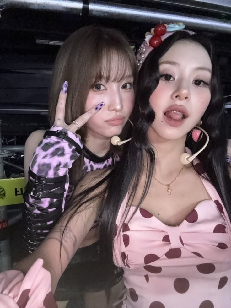 twicepic tweet picture