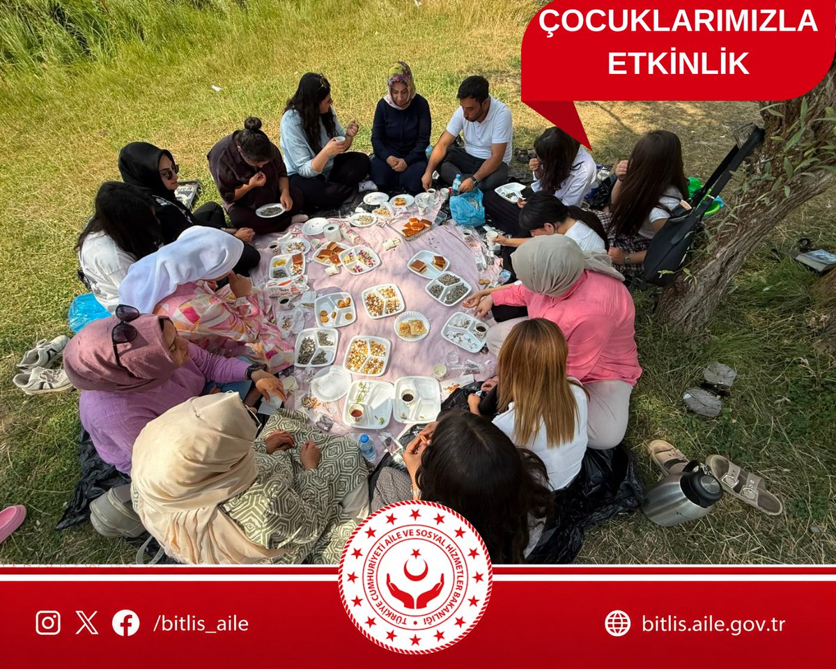 bitlis_aile's tweet photo. 🌿 Çocuklarımızla Doğanın Tadını Çıkardık

Koruma ve bakım altındaki çocuklarımızla birlikte Reşadiye Köyü'nde düzenlediğimiz gezi ve piknik etkinliğinde doğayla iç içe keyifli bir gün geçirdik. Birlikte oyunlar oynayan ve eğlenceli vakit geçiren çocuklarımız, yaz tatiline güzel anılar ekledi. 💙🌳
@tcailesosyal @BitlisValiligi @LemanYenigunAk @ASHB_COCUK