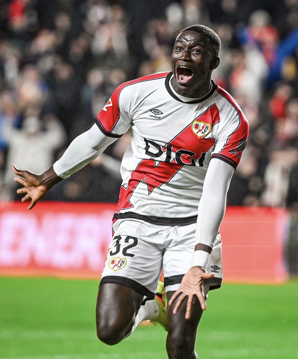 atletik6tr's tweet photo. Hull City, 21 yaşındaki Senegalli stoper Nobel Mendy transferi için Rayo Vallecano ile 20 milyon € bonservis bedeli karşılığında anlaşmaya vardı.

(@FabrizioRomano) https://t.co/Lrtnb9HQff
