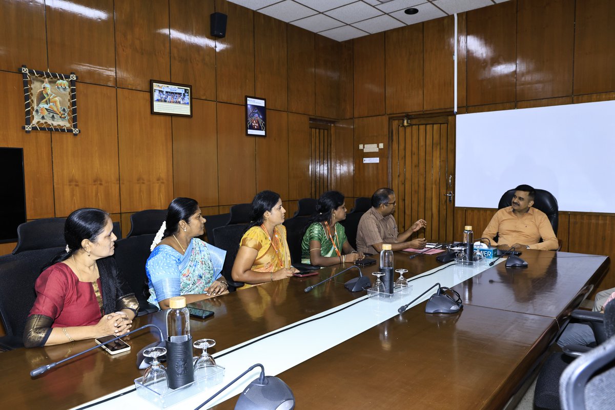 CSIR-CLRI tweet media