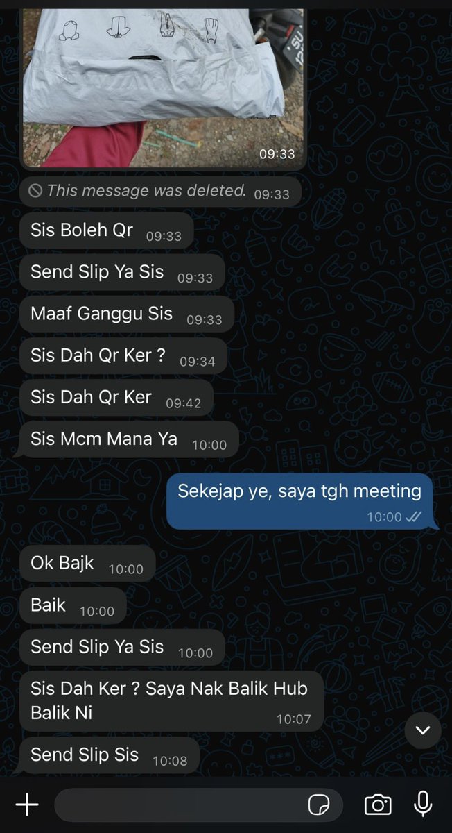 kongsiviralje's tweet photo. What is this behavior? Pagi2 lagi dah buat orang emosi.

Kalau nak tau parcel tu legit ke tak, cust kena ikut cara ni..

shein/temu starting no tracking dia 69
tiktok 6800
platform luar (fb / pinduoduo etc) 632 
post direct jnt 650 
platform dari china CNMY 
parcel scammer  632 

Kredit : yanafirahh
