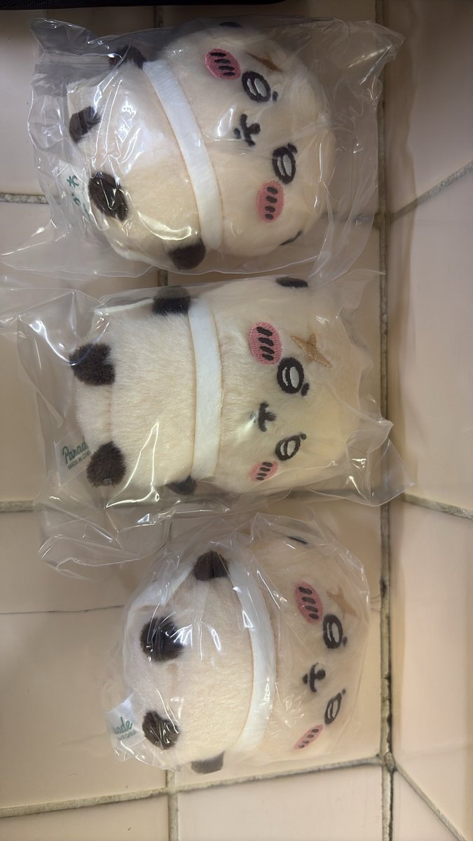uxu722's tweet photo. ちいかわ おすわりぬいぐるみ2 交換

譲　ラッコ×3
求　モモンガ(緩くウサギ)or定価送料

横浜手渡し希望ですが郵送対応可能
お気軽にお声掛けください。よろしくお願いします。 https://t.co/QHmHW5oi9l