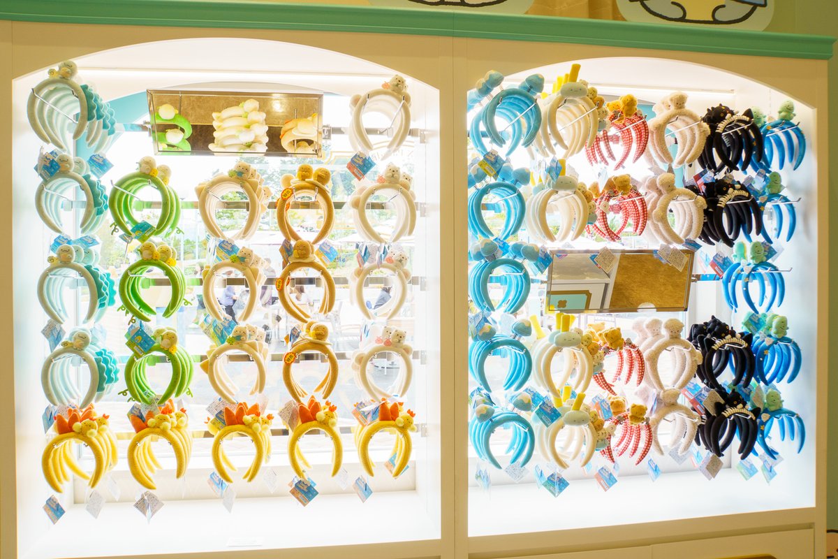 travelwatch_jp's tweet photo. 富士急ハイランドの新エリア「サンエックス パラダイス」を取材してきました🎡
テーマパークにかかせないカチューシャはなんと全23種類！価格は各2860円です🍤

ショップにはほかにも富士急限定のオリジナルグッズが盛りだくさん！
詳細はのちほど記事にてご紹介します✍️
#sanxparadaise https://t.co/jx5iAZXTqx