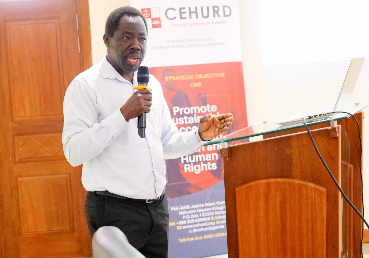 cehurduganda's tweet photo. ❝Justice professionals are not immune to the emotional impact of the work they do. Repeatedly interviewing victims and handling distressing cases can lead to secondary trauma, making it essential to seek peer support and openly discuss difficult experiences to safeguard your own mental wellbeing. 
We must also recognise mental health conditions such as substance use disorders, psychosis, conduct disorder, epilepsy, and intellectual disabilities. When someone presents with disorganised behaviour, incoherent speech, or difficulty communicating, we should not simply label them as 'mad.' Instead, we must recognise these as possible signs of a mental health condition and ensure they receive the assessment, care, and support they need.❞

𝘐𝘯𝘥𝘪𝘷𝘪𝘥𝘶𝘢𝘭𝘴 𝘸𝘪𝘵𝘩 𝘪𝘯𝘵𝘦𝘭𝘭𝘦𝘤𝘵𝘶𝘢𝘭 𝘥𝘪𝘴𝘢𝘣𝘪𝘭𝘪𝘵𝘪𝘦𝘴 𝘮𝘢𝘺 𝘴𝘵𝘳𝘶𝘨𝘨𝘭𝘦 𝘵𝘰 𝘶𝘯𝘥𝘦𝘳𝘴𝘵𝘢𝘯𝘥 𝘴𝘰𝘤𝘪𝘢𝘭 𝘳𝘶𝘭𝘦𝘴 𝘢𝘯𝘥 𝘤𝘰𝘯𝘴𝘦𝘲𝘶𝘦𝘯𝘤𝘦𝘴 𝘥𝘦𝘴𝘱𝘪𝘵𝘦 𝘩𝘢𝘷𝘪𝘯𝘨 𝘯𝘰𝘳𝘮𝘢𝘭 𝘪𝘯𝘴𝘵𝘪𝘯𝘤𝘵𝘴 𝘢𝘯𝘥 𝘥𝘦𝘴𝘪𝘳𝘦𝘴, 𝘚𝘰, 𝘵𝘩𝘦𝘳𝘦𝘧𝘰𝘳𝘦, 𝘢𝘭𝘭 𝘫𝘶𝘥𝘪𝘤𝘪𝘢𝘭 𝘰𝘧𝘧𝘪𝘤𝘦𝘳𝘴 𝘢𝘯𝘥 𝘩𝘦𝘢𝘭𝘵𝘩𝘤𝘢𝘳𝘦 𝘸𝘰𝘳𝘬𝘦𝘳𝘴 𝘸𝘩𝘰 𝘸𝘰𝘳𝘬 𝘪𝘯 𝘵𝘩𝘦 𝘫𝘶𝘴𝘵𝘪𝘤𝘦 𝘴𝘦𝘤𝘵𝘰𝘳 𝘴𝘩𝘰𝘶𝘭𝘥 𝘣𝘦 𝘢𝘸𝘢𝘳𝘦 𝘰𝘧 𝘵𝘩𝘦 𝘪𝘯𝘵𝘦𝘳𝘧𝘢𝘤𝘦 𝘣𝘦𝘵𝘸𝘦𝘦𝘯 𝘮𝘦𝘯𝘵𝘢𝘭 𝘩𝘦𝘢𝘭𝘵𝘩 𝘤𝘩𝘢𝘭𝘭𝘦𝘯𝘨𝘦𝘴 𝘢𝘯𝘥 𝘢𝘥𝘮𝘪𝘯𝘪𝘴𝘵𝘳𝘢𝘵𝘪𝘰𝘯 𝘰𝘧 𝘫𝘶𝘴𝘵𝘪𝘤𝘦.

~ Dr. Muron Julius, Medical Doctor & Senior Psychiatrist facilitating a session on Mental health within the justice system, he emphasized that justice sector actors play a critical role in identifying mental health conditions  and should ensure that affected individuals receive appropriate assessment and care.

#CEHURDJudicialColloquium