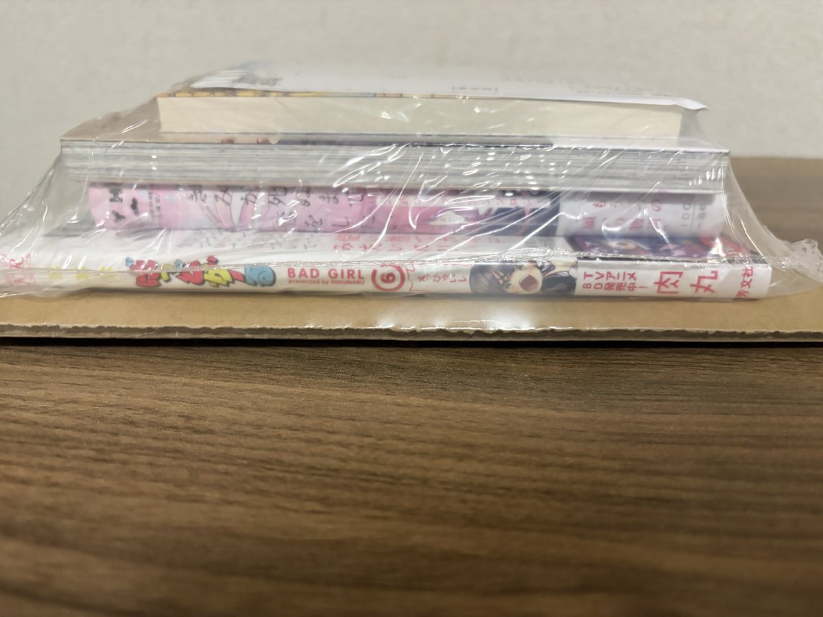 STanimejp's tweet photo. 届いたのは嬉しいのだが
今はテスト期間な訳でして
果たして誘惑に耐えられるかどうか https://t.co/llc9iWypLW