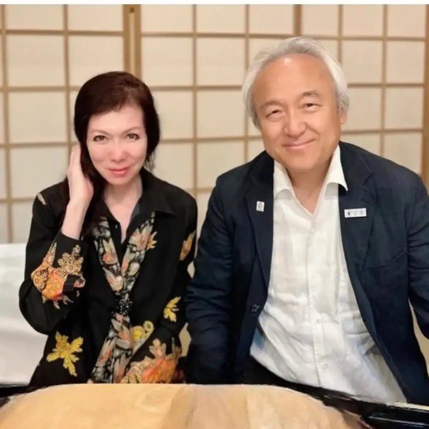 tourouken555's tweet photo. 蔵内勇夫氏（福岡県議会議長・全国都道府県議会議長会会長、自民党所属）は長年にわたり、県民・国民の税金を原資とする歳費や政務活動費、海外視察費などで恵まれた活動を続けてこられました。

調べるほど、福岡県議会の海外視察の費用規模や宿泊水準、随意契約のあり方、議長ポストをめぐる金銭授受疑惑など、政治・行政の無駄や不透明さが次々と指摘されています。

地元の筑後市議会からも全容解明を求める意見書が出るなど、県民の不信は広がっています。

こうした状況で「減税は不可能」と語るのは、事実と乖離しています。

無駄を徹底的に見直せば、財源は必ず生まれます。

県民の血税が適切に使われているかを、私たちはしっかり見届ける必要があります。